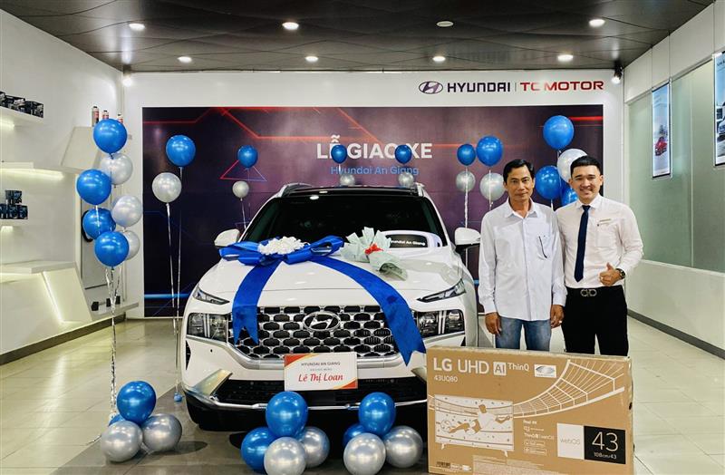 SẮM XE HYUNDAI - LÁI TẾT VỀ NHÀ - QUÀ TẶNG BAO LA